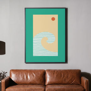 Die Perfekte Welle - Surf-Stimmung Poster, gerahmt über einem braunen Ledersofa