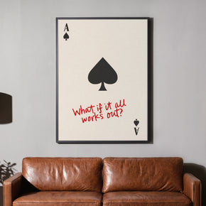 Gewinner Mindset - Pik Ass Poster, gerahmt über einem braunen Ledersofa