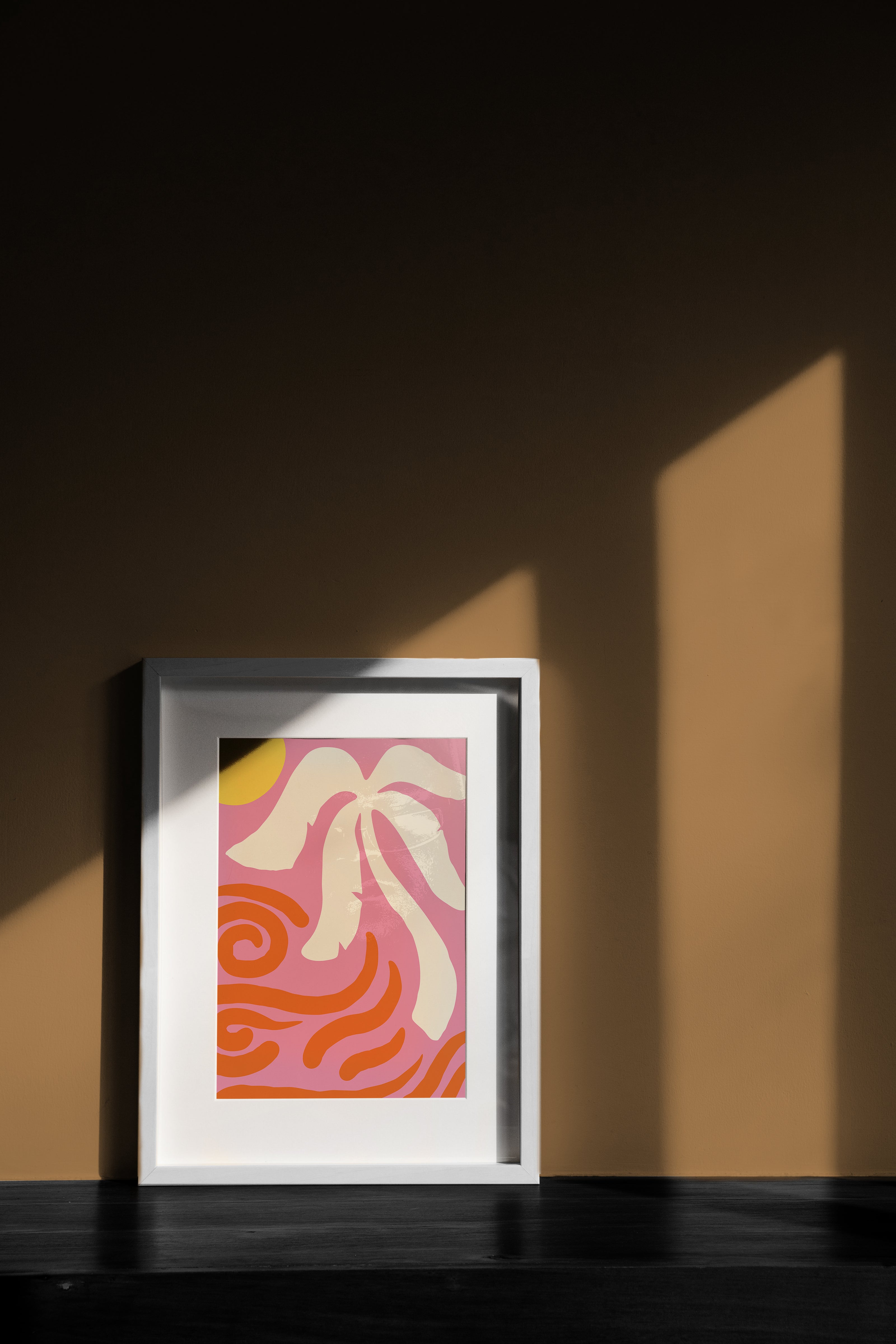 Groovy Swirl - Retro Palm