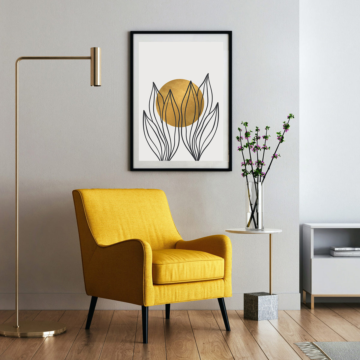 Abstrakte Gartenarbeit - Goldene Sonne Poster, gerahmt an einer Wand neben einem Sessel