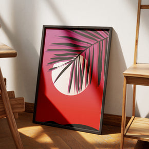 Schräge Palme - Synthwave-Ästhetik Poster, am Boden neben einem Stuhl angelehnt