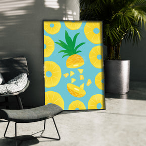 Funky Ananas - Süsse Sehnsucht Poster, gerahmt in einer Aussenkulisse