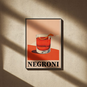Aperitivo Zeit - Kühler Negroni Poster, gerahmt an einer sonnigen Wand mit weichen Schatten