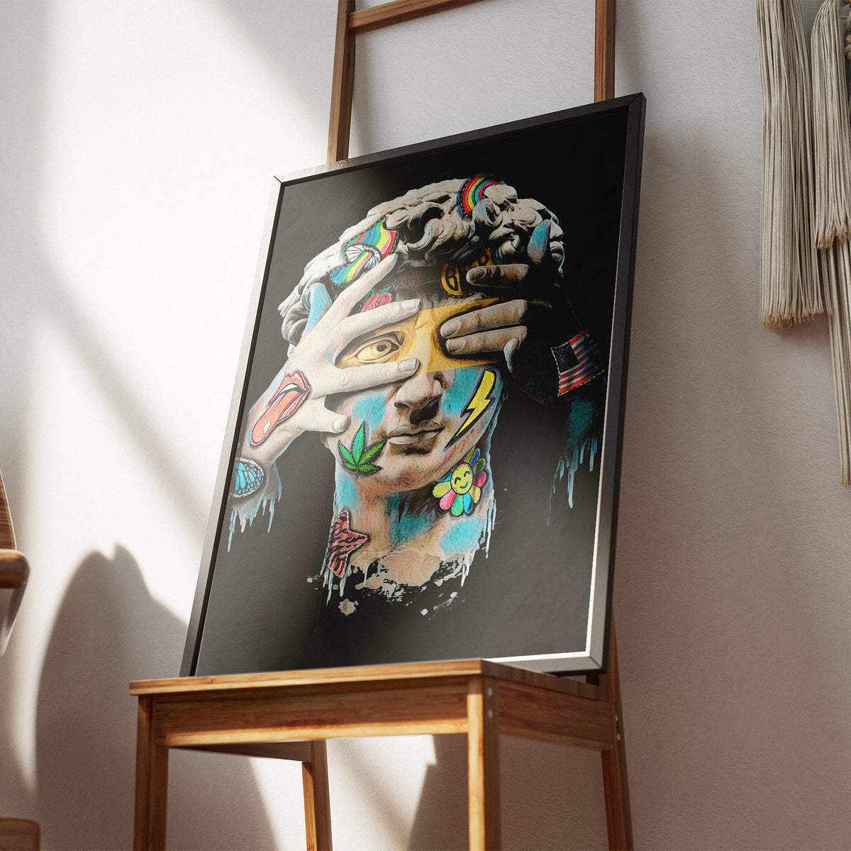 Geblendete Wahrheit - Modernes Pop-Art David Poster, gerahmt an einer Wand über einem Stuhl